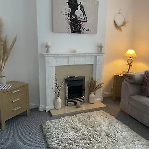 https://central-blue-holiday-home.yorkshirehotels.net